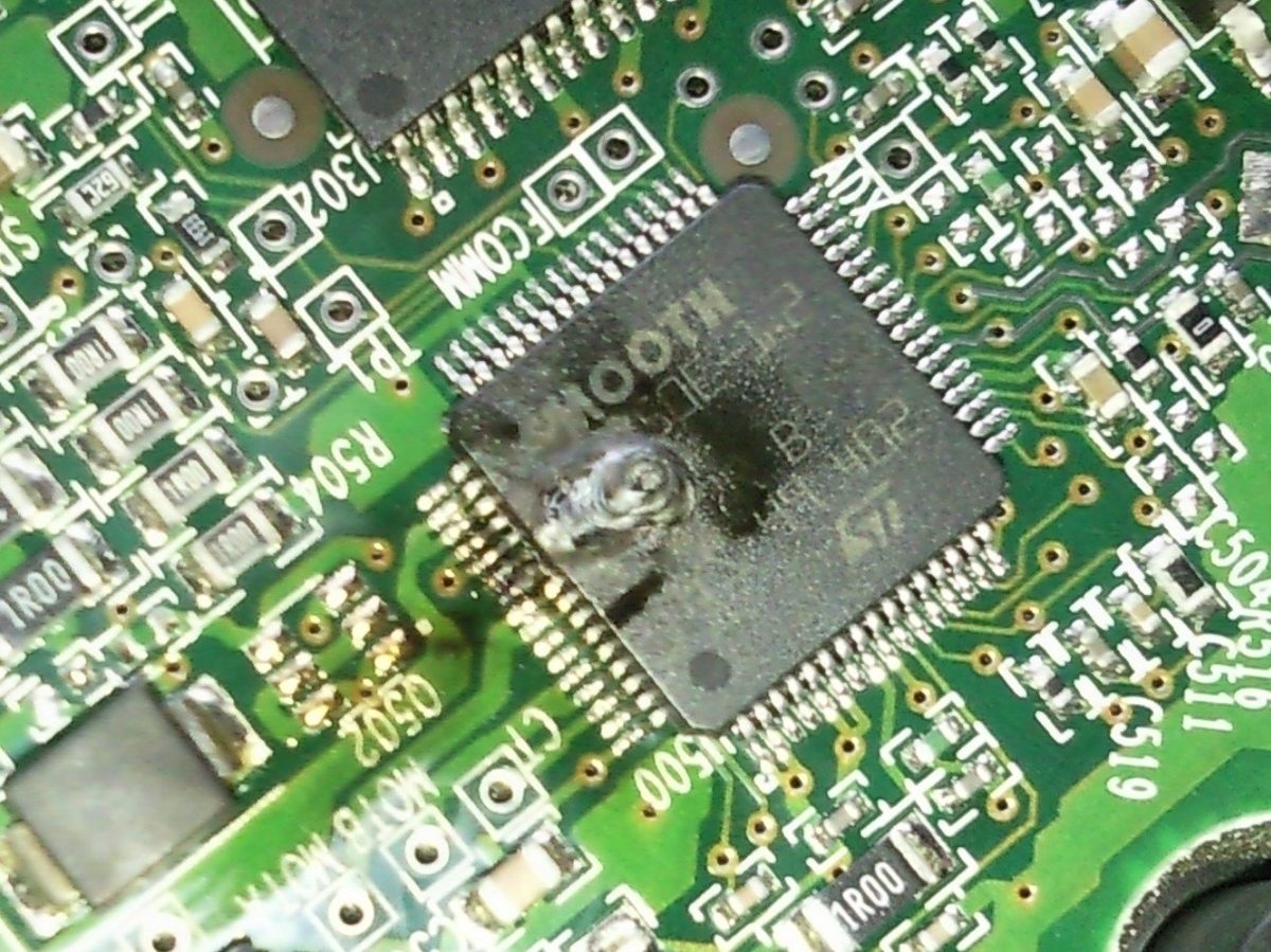 Carte Electronique Disque Dur Panne - illustration 6