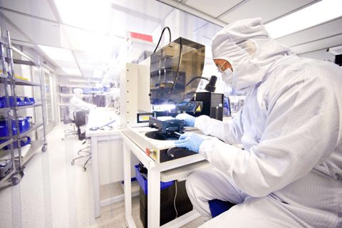 Salle Blanche Industrielle Vs Data Recovery - illustration 5