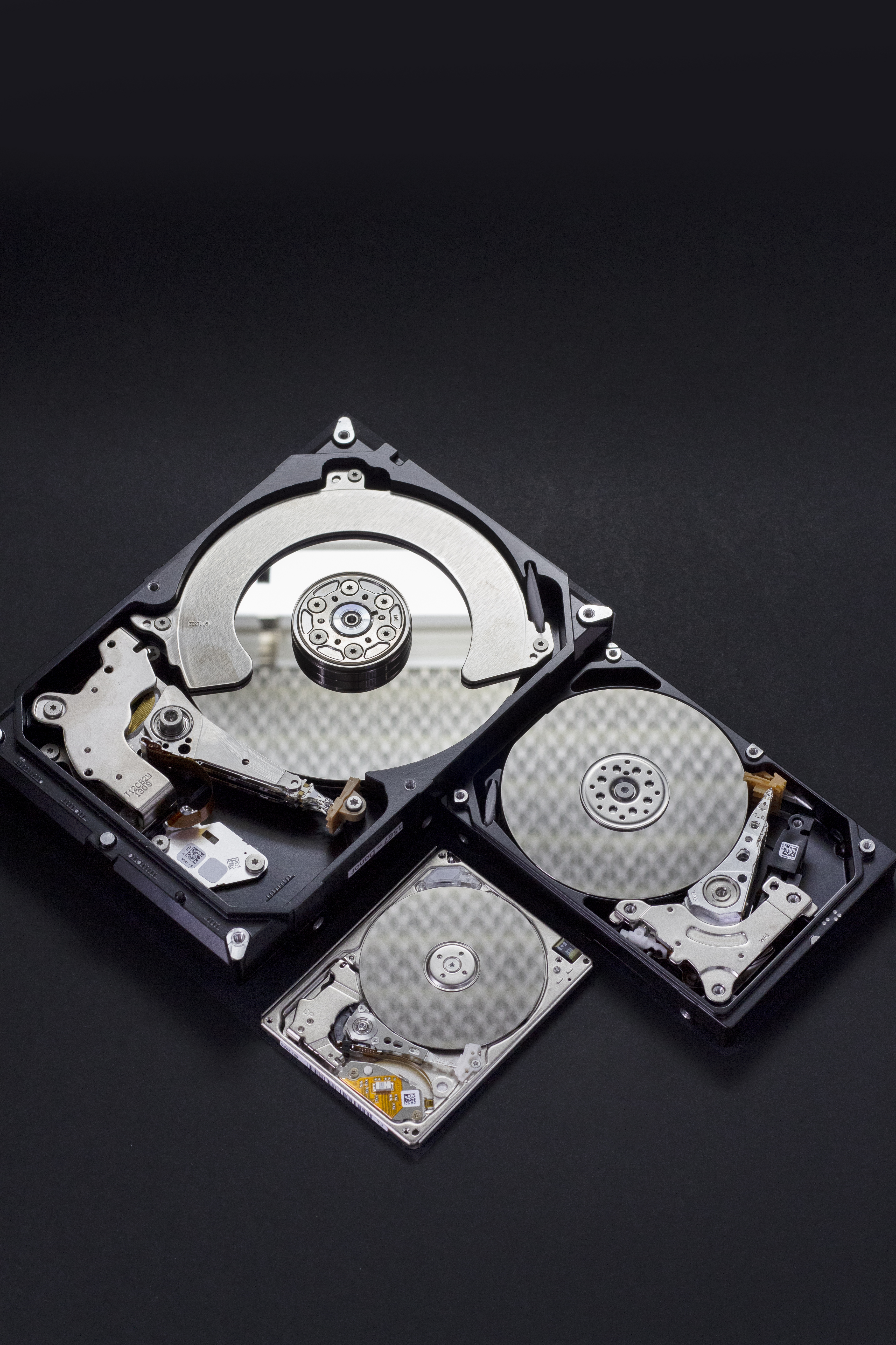 Récupération de données professionnelle - Disques durs HDD, SSD et systèmes RAID